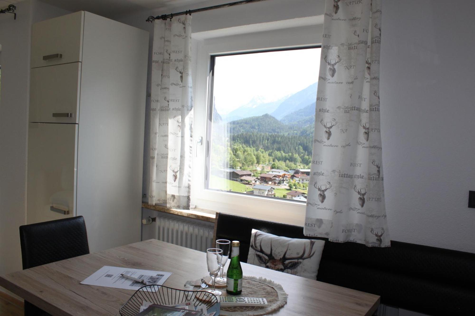 Panorama Appartements Mora Оец Екстериор снимка